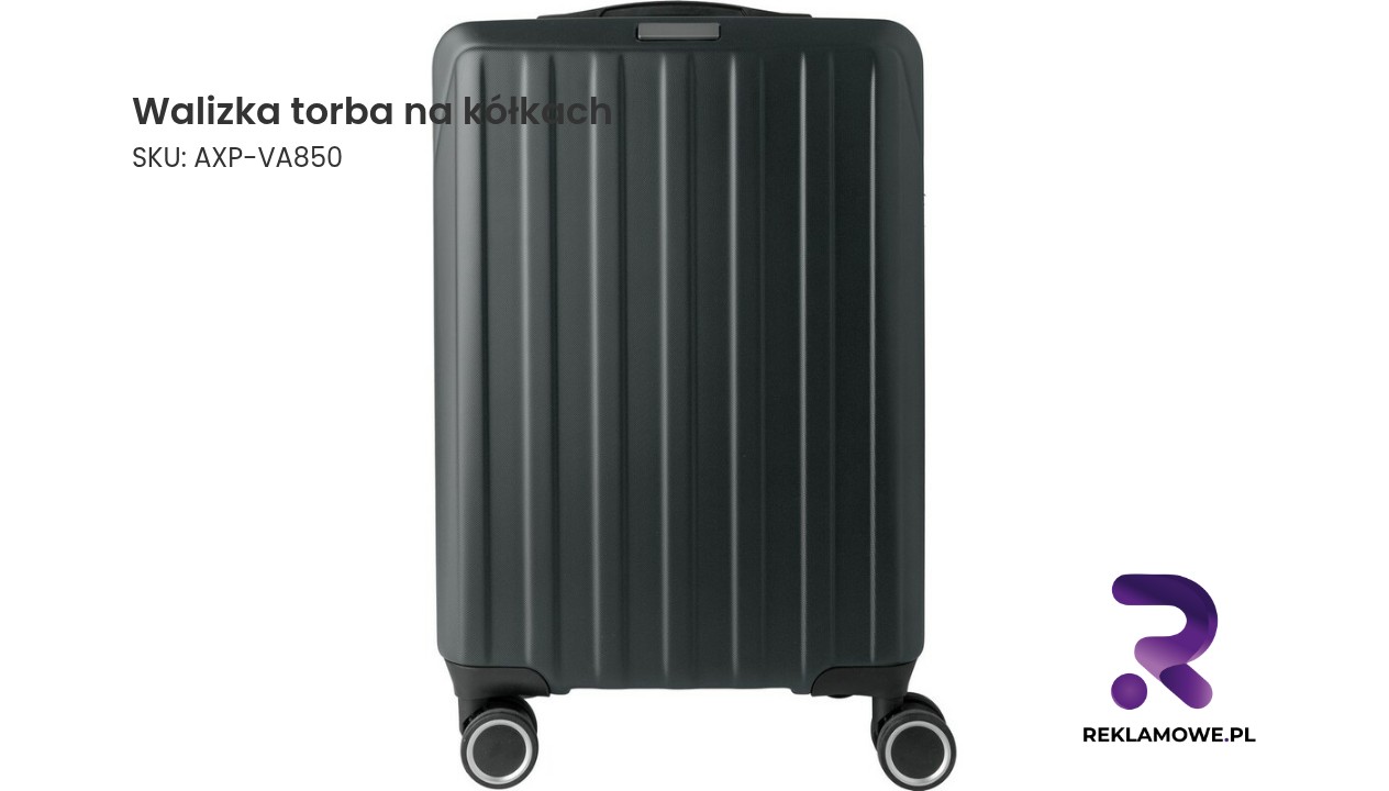 Walizka torba na kółkach w różnym otoczeniu